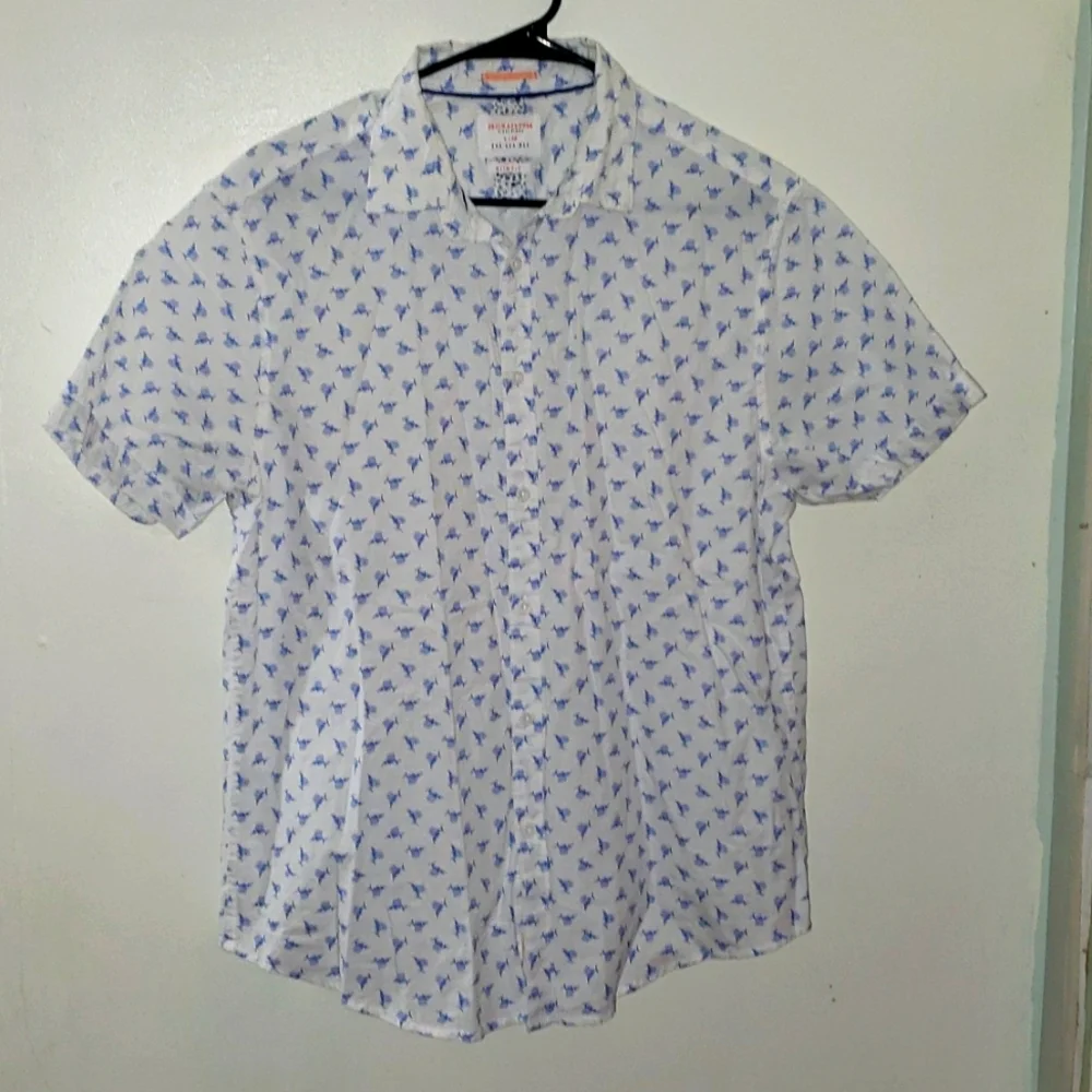 Men Button Down shirt - Picture 3 of 4